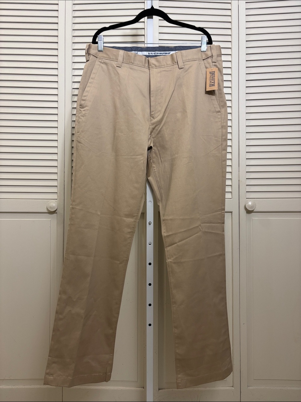 NWT Duluth Trading Co Khaki/Tan Class Act Standard Fit No Iron Pants 36 x 34
